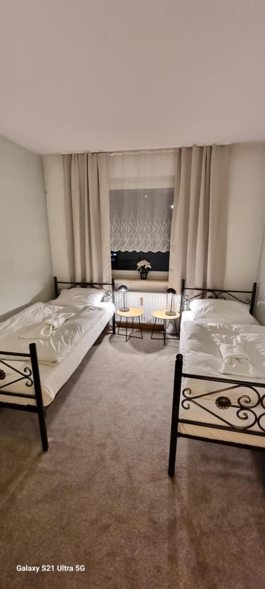 Bookiing Bungalow Kassel Lohfelden Bagian luar foto