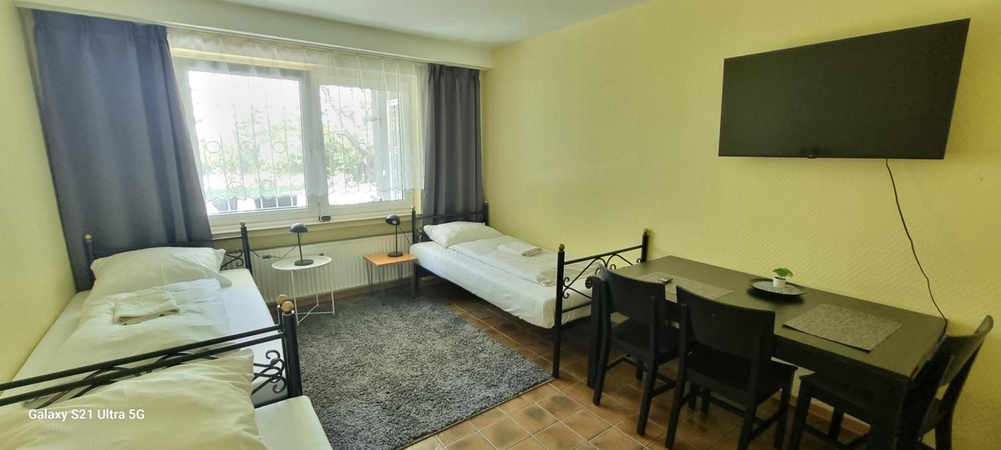 Bookiing Bungalow Kassel Lohfelden Bagian luar foto